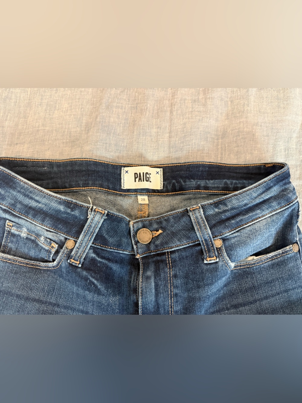 PAIGE Skinny Jeans in Dark Blue Wash